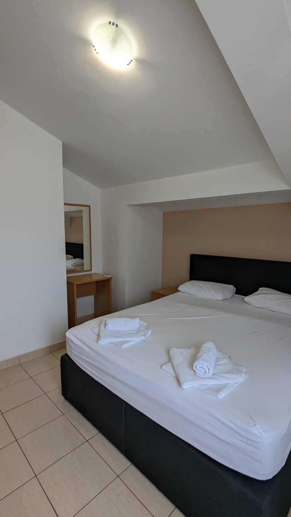Apartments Vesna Gradac  Quarto foto